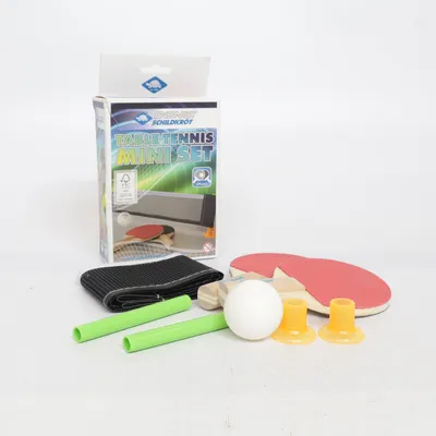 Table tennis racket (Red, Black) from Donic