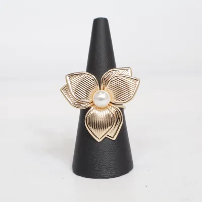 Ring (Gold) Unknown metal
