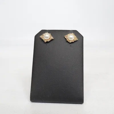 Örhängen (Guldfärgad, Vit) från Lily and Rose Okänd metall