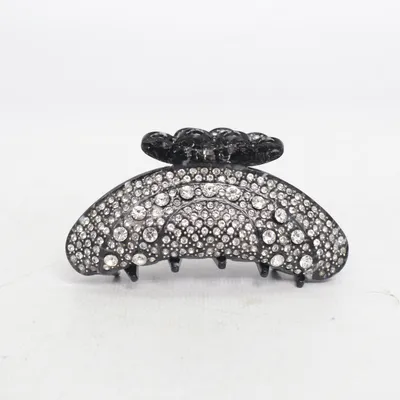 Hårklämma (Sui Ava • Helen Starry • hair clip • claw clip • rhinestone • crystal • embellished • sparkly • gunmetal • statement accessory • scandi • hair accessory • party • elegant • hair claw) från Sui Ava