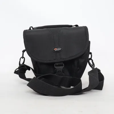 Kameraväska (Svart) från Lowepro