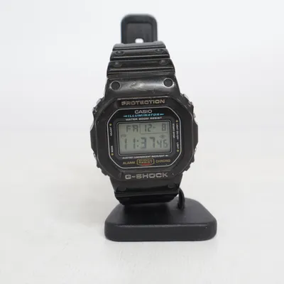 Wristwatch (Dw-5600e) from Casio