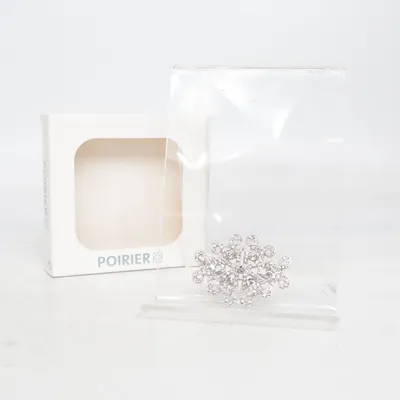 Brosch (Silverfärgad) från Poirier Okänd metall