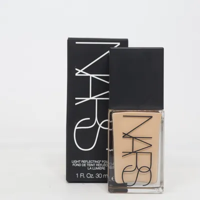 Foundation ( Light Reflecting Foundation Vienna (Light 4.5) ) van Nars