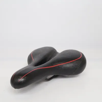 Cykelsadel (Svart, Röd) från Asaklitt