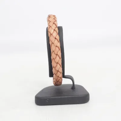 Armband (Beige) från Skultuna Okänd metall