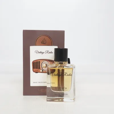 Eau de Parfum (Vintage Radio) från Lattafa