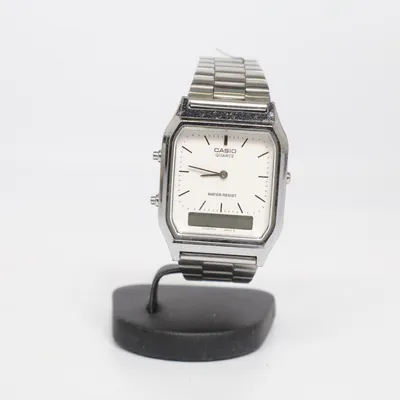 Armbandsur (AQ-230) från Casio