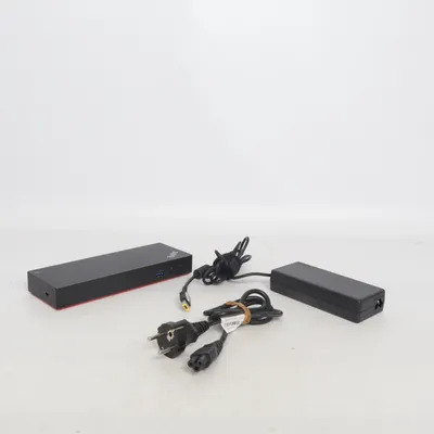 Dockingstation (Adl135Nlc3A) fra Lenovo