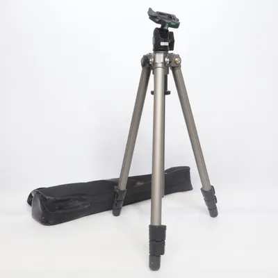Camera tripod (Sherpa 203R) from Velbon
