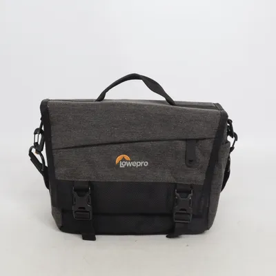 Kamerataske (Grå, Sort) fra Lowepro