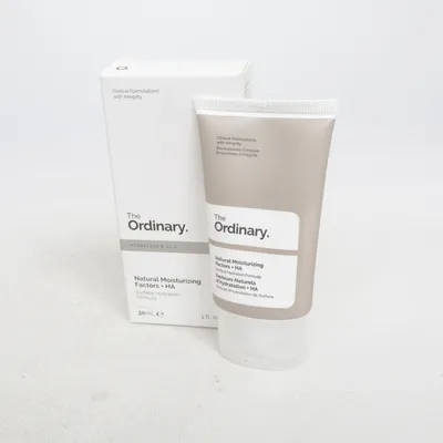 Ansiktskräm (Natural Moisturizing Factors + Ha) från The Ordinary