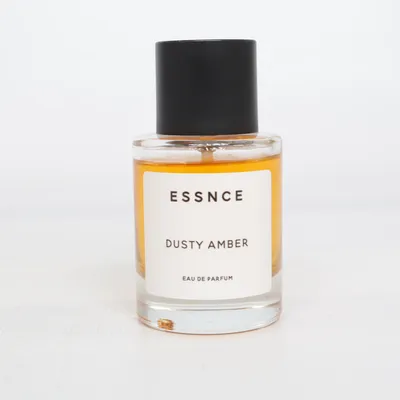 Eau de Parfum (Dusty Amber) från Essnce