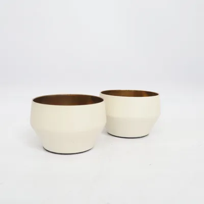 Ljuslykta (Beige, Guldfärgad) från Skultuna