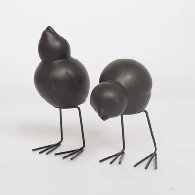 Figurine en porcelaine (Noir)