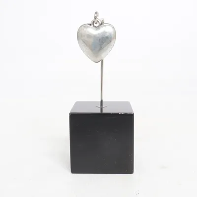 Pendant (Silver) Unknown metal