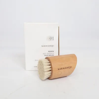 Dry body brush (Brown) from Karmameju