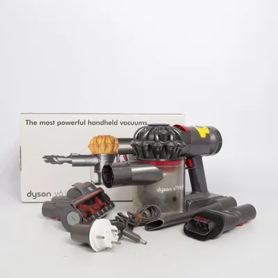 Vacuum cleaner (V7 Trigger) from Dyson
