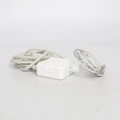 Computer charger (White) from Apple