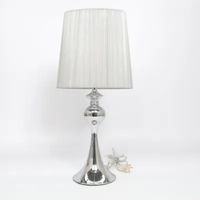 Bordslampa (Grå, Silverfärgad) från Rydéns