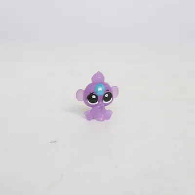 Toy figurine (Purple) from Zuru