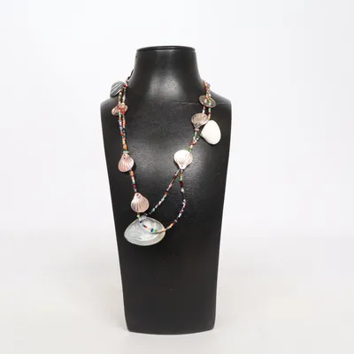 Necklace (Multicolored) Shells, Plastic