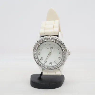 Armbandsur (Vit) från ONE