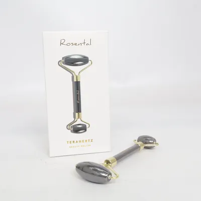 Face massage tool (Terahertz Beauty Roller) from Rosental