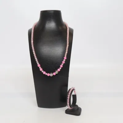 Parure de bijoux (Rose) Métal inconnu