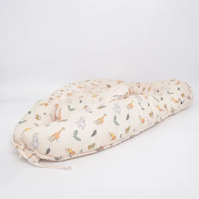 Babynest (Beige, Mehrfarbig) von Buddy and Hope