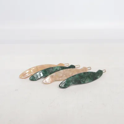 Barrette (Hermine Hold) de Hermine Hold