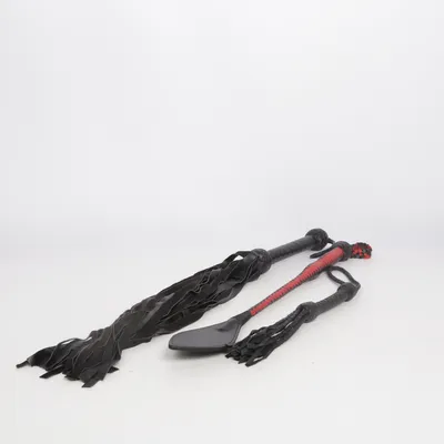 Riding whip (Black, Red)
