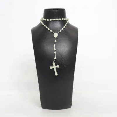 Collier (Vert) Métal inconnu
