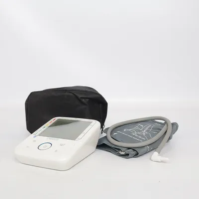 Blodtrycksmätare (Vit, Grå, Svart) från SilverCrest