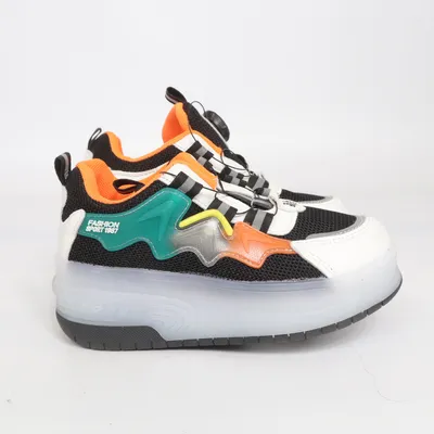 Rullskor (Svart, Vit, Flerfärgad) från Fashion Xiuxian Shoes