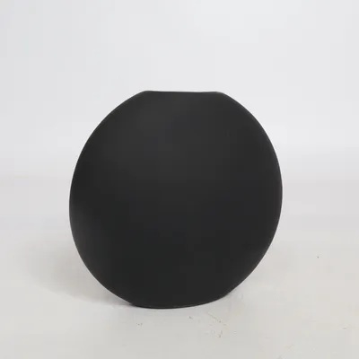 Vas (Svart) från Cooee Design