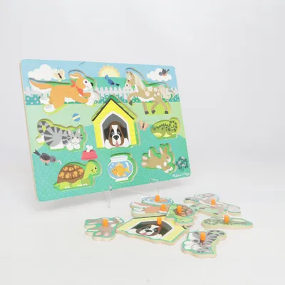 Activity toy (Multicolored) from Melissa & Doug