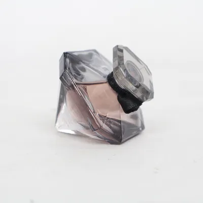 Eau de Toilette ( Tresor La Nuit Caresse) från Tresor