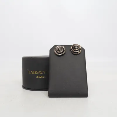 Örhängen (Silverfärgad) från Lars Wallin Okänd metall