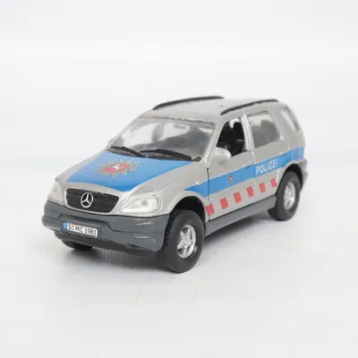 Voiture jouet (M-CLASS) de Welly