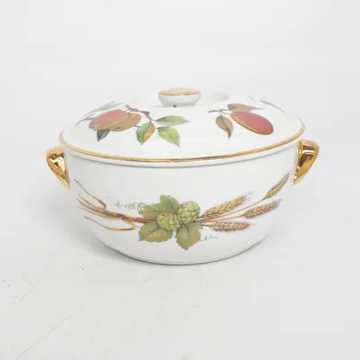 Tureen (White, Multicolored) from Royal Worcester