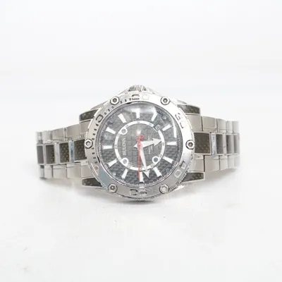Montre (Argent, Noir) de Bulova
