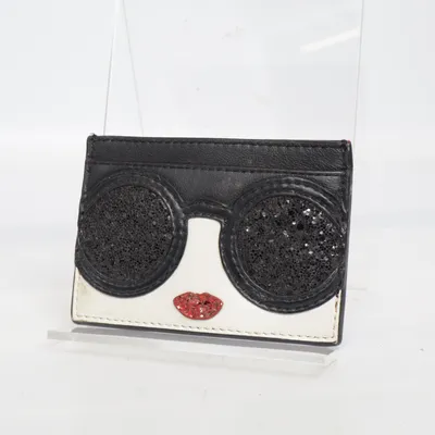 Korthållare (Svart, Vit, Röd) från Alice + Olivia