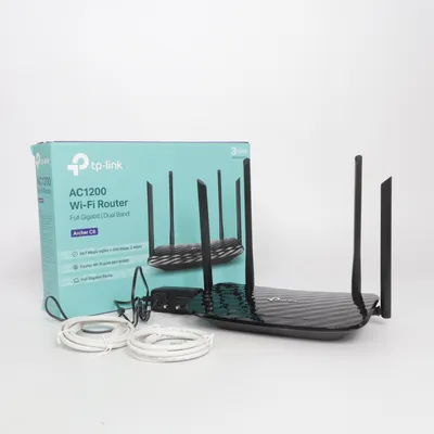 Router (AC1200 Wi-Fi Router Archer C6) from TP-Link