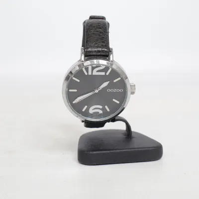 Wristwatch (Black, Silver) from Oozoo