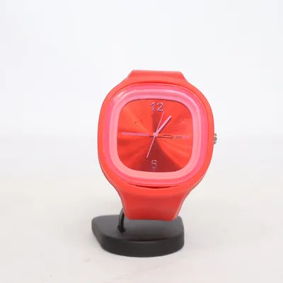 Montre (Rouge)