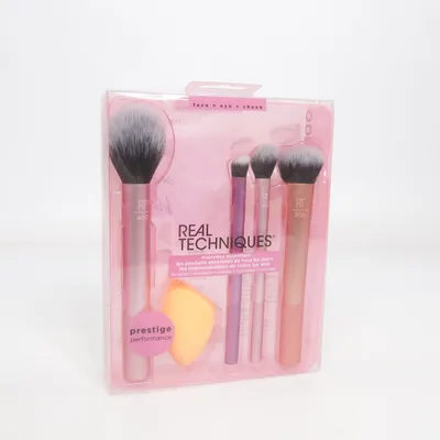 Makeup børste (Everyday Essentials) fra Real Techniques
