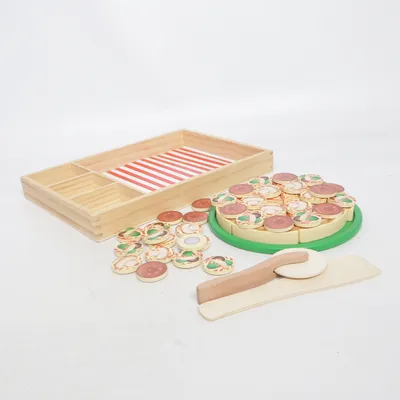 Activity toy (Beige, Multicolored) from Melissa & Doug
