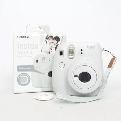 Polaroid camera (INSTAX) van Fujifilm
