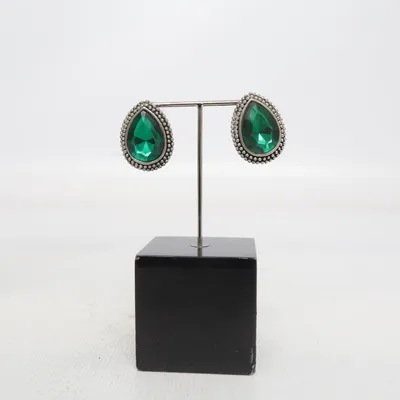 Örhängen (Grön, Silverfärgad) Okänd metall